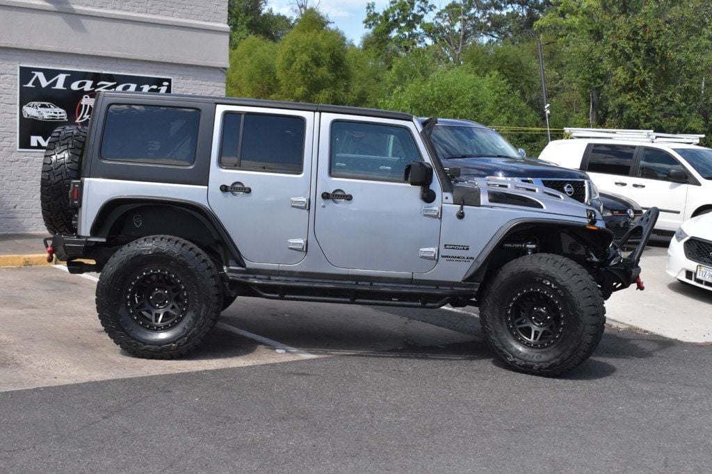 2017 Jeep Wrangler Unlimited Sport 4x4 - 22923586 - 3