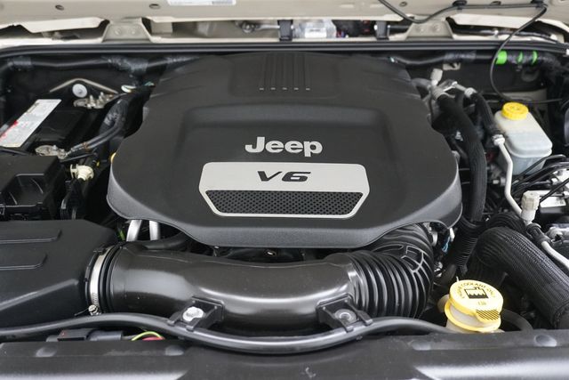 2017 Jeep Wrangler Unlimited Sport 4x4 - 22902373 - 25