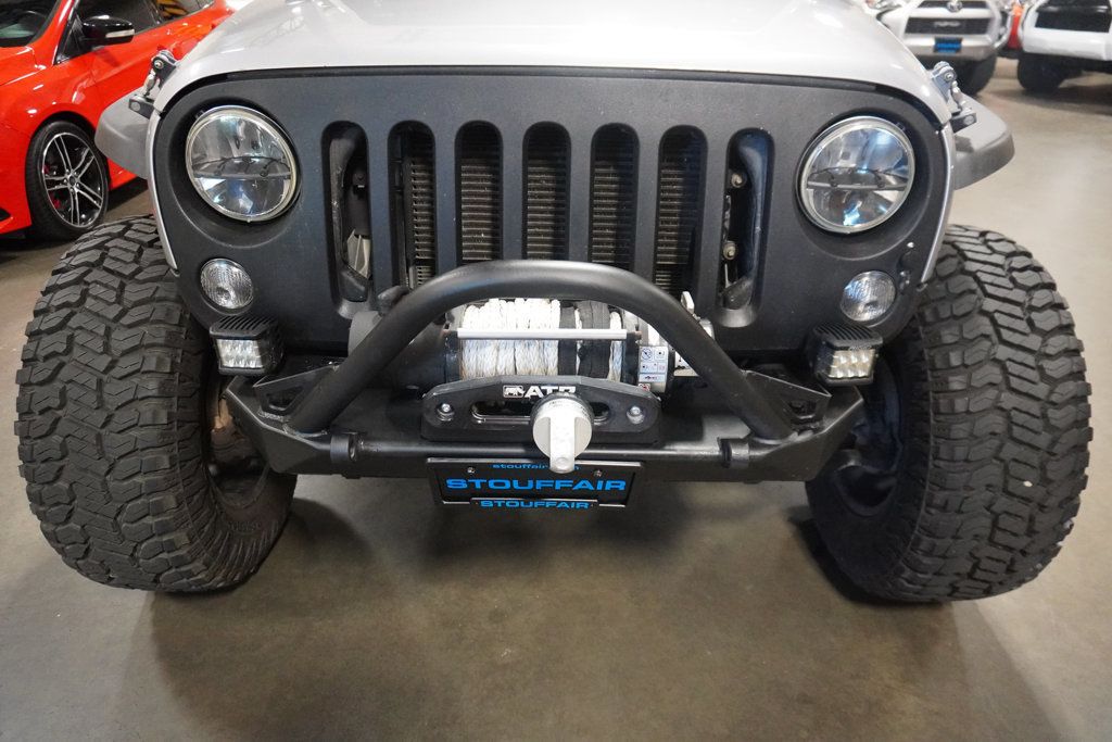2017 Jeep Wrangler Unlimited Sport photo 15