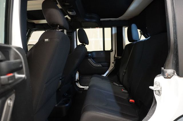 2017 Jeep Wrangler Unlimited Sport 4x4 - 23017910 - 11