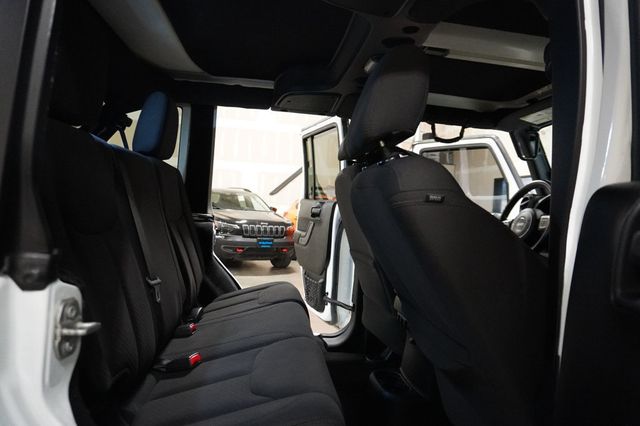 2017 Jeep Wrangler Unlimited Sport 4x4 - 23017910 - 12
