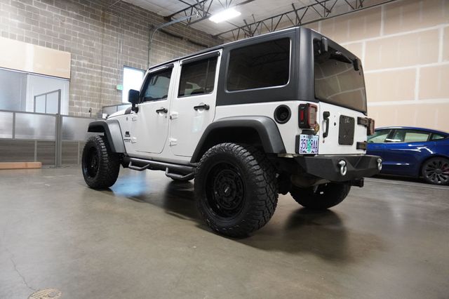 2017 Jeep Wrangler Unlimited Sport 4x4 - 23017910 - 3