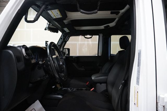 2017 Jeep Wrangler Unlimited Sport 4x4 - 23017910 - 7