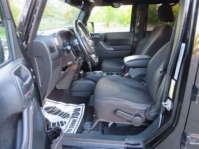 2017 Jeep Wrangler Unlimited Sport 4x4 - 23026269 - 21