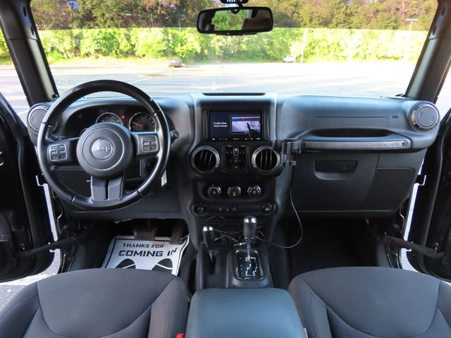 2017 Jeep Wrangler Unlimited Sport 4x4 - 23026269 - 31