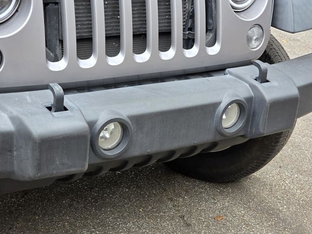 2017 Jeep Wrangler Unlimited Sport 4x4 - 22972916 - 18