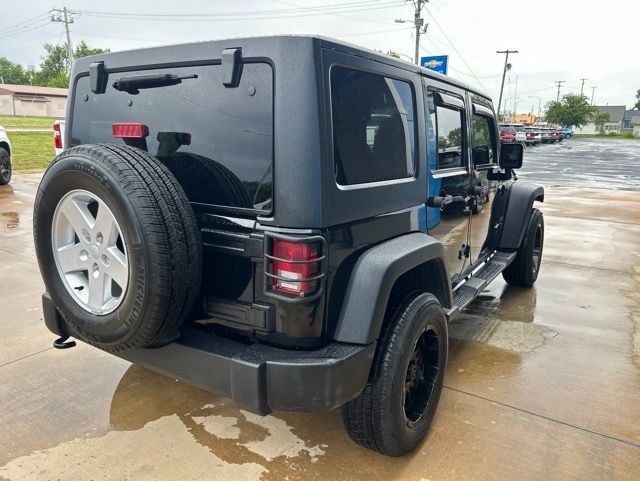 2017 Jeep Wrangler Unlimited Sport 4x4 - 23021366 - 4