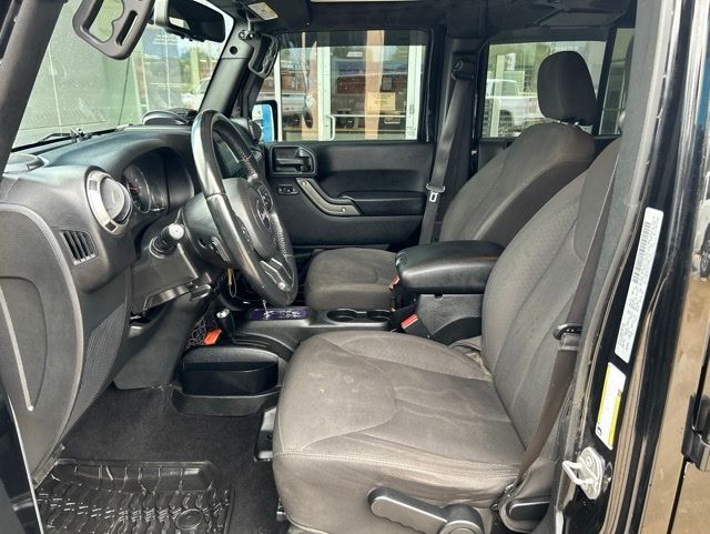 2017 Jeep Wrangler Unlimited Sport 4x4 - 23021366 - 7