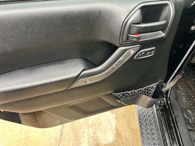 2017 Jeep Wrangler Unlimited Sport 4x4 - 23021366 - 8
