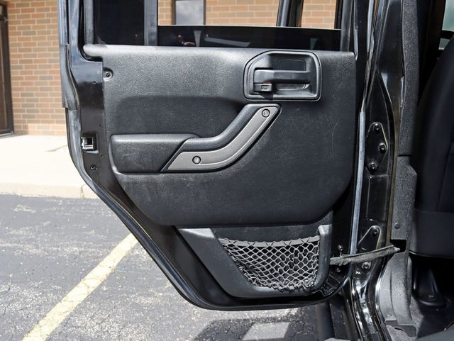 2017 Jeep Wrangler Unlimited Sport 4x4 - 23014260 - 25