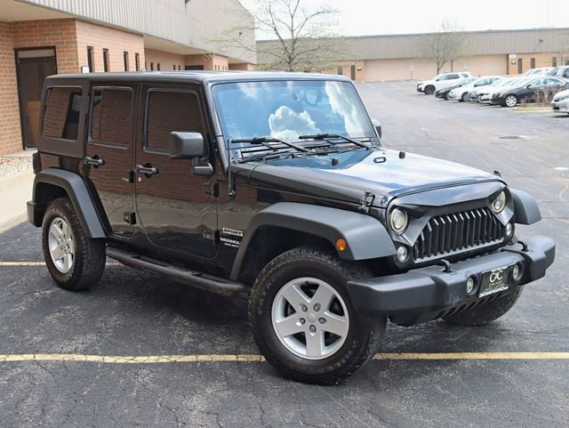 2017 Jeep Wrangler Unlimited Sport 4x4 - 23014260 - 8