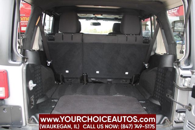 2017 Jeep Wrangler Unlimited Sport 4x4 - 22836945 - 16