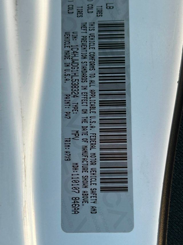 2017 Jeep Wrangler Unlimited Sport 4x4 - 22877594 - 16