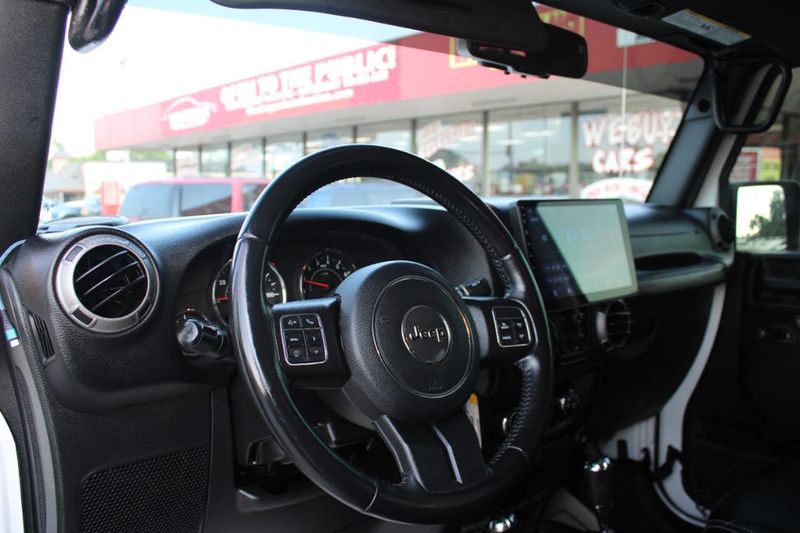 2017 Jeep Wrangler Unlimited Sport 4x4 - 22898154 - 14