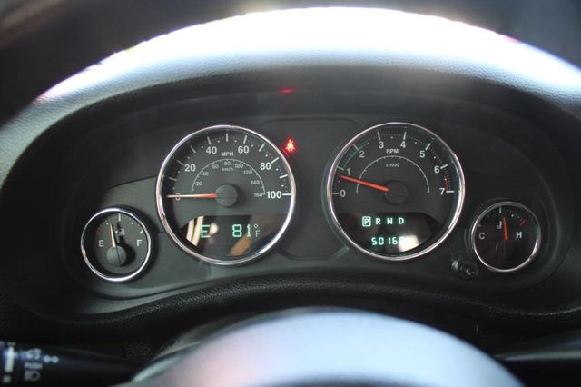 2017 Jeep Wrangler Unlimited Sport 4x4 - 22898154 - 25