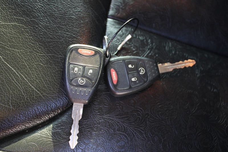 2017 Jeep Wrangler Unlimited Sport 4x4 - 22898154 - 29