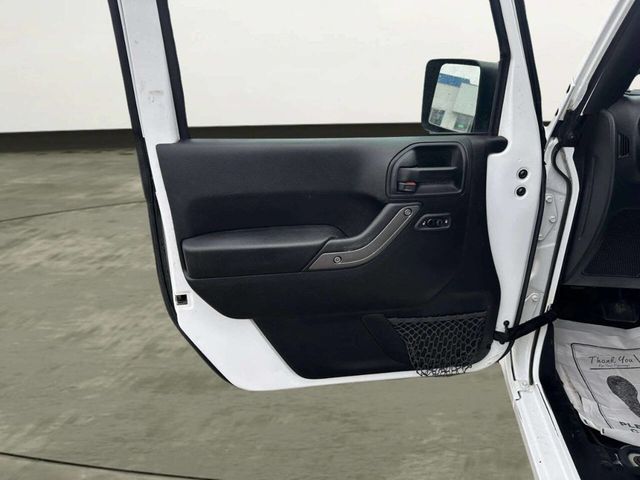 2017 Jeep Wrangler Unlimited Sport 4x4 - 22983183 - 12