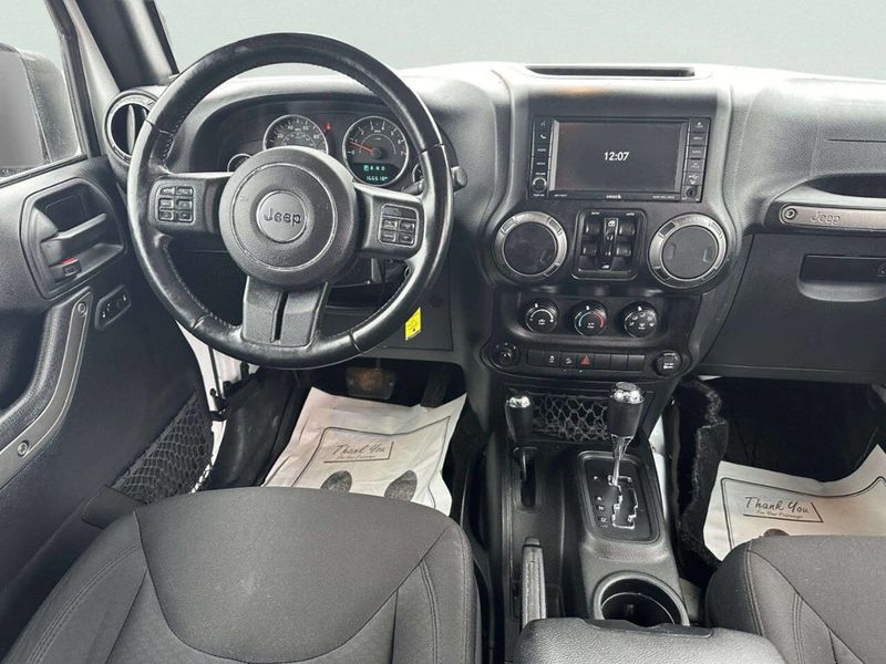 2017 Jeep Wrangler Unlimited Sport 4x4 - 22983183 - 19