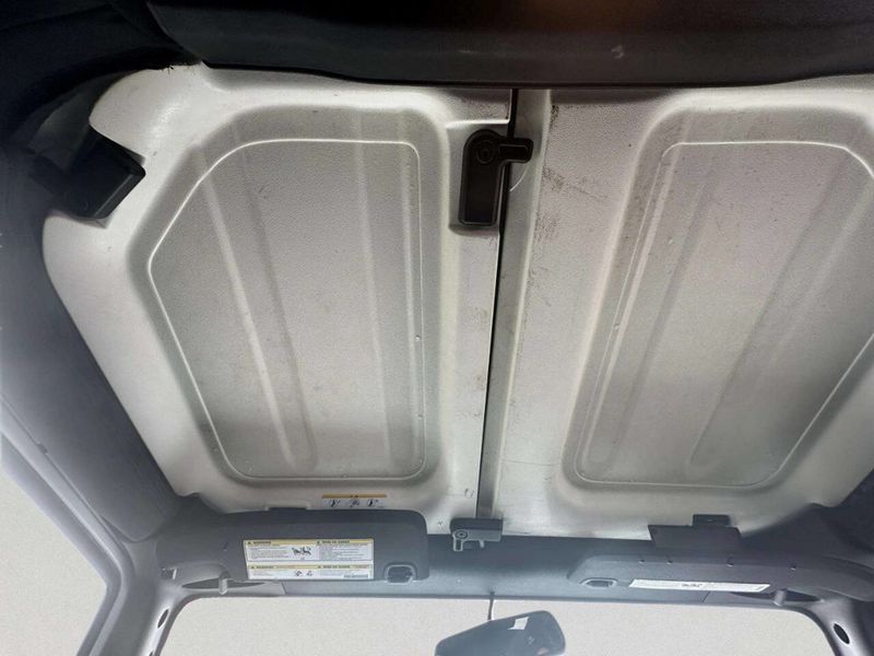 2017 Jeep Wrangler Unlimited Sport 4x4 - 22983183 - 22