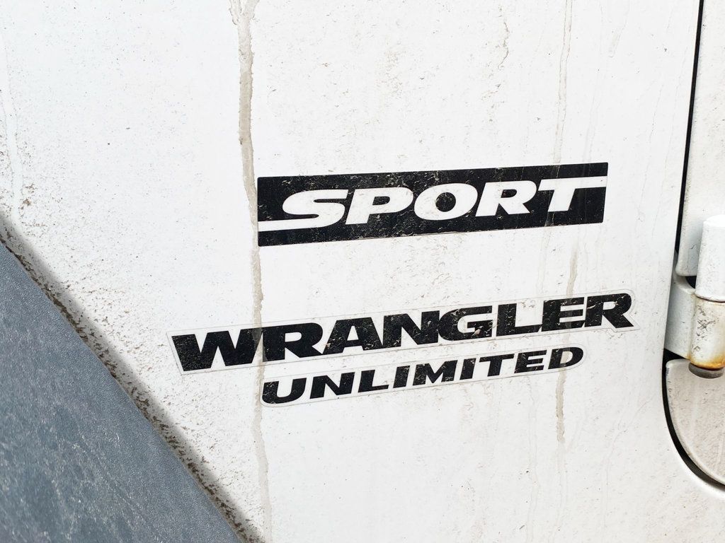 2017 Jeep Wrangler Unlimited Sport 4x4 - 22965047 - 1