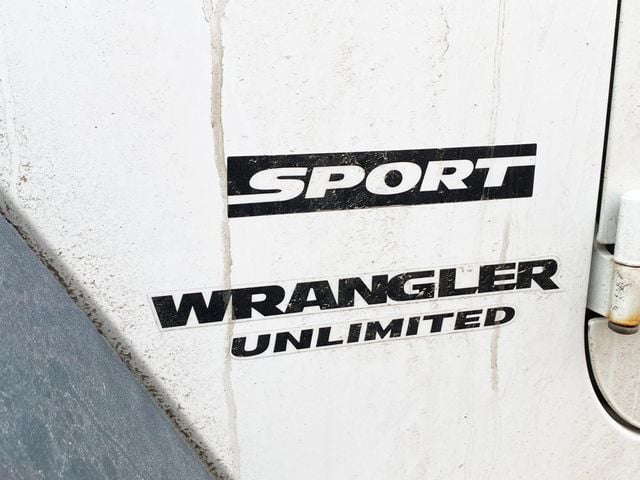 2017 Jeep Wrangler Unlimited Sport 4x4 - 22965047 - 1