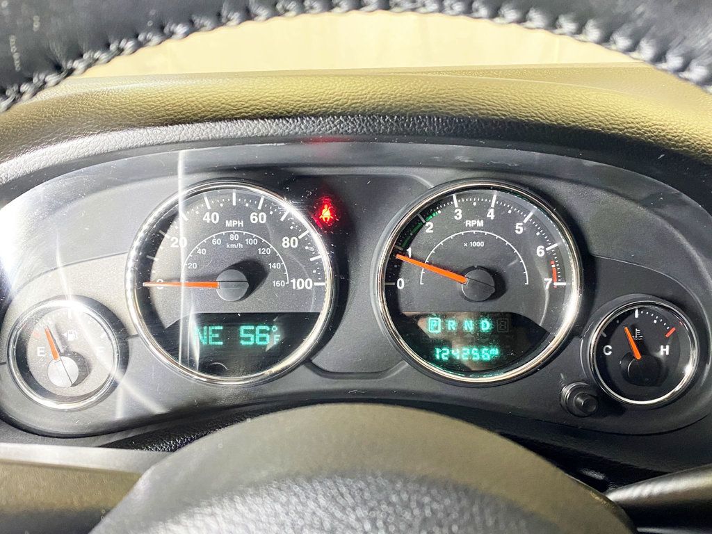 2017 Jeep Wrangler Unlimited Sport 4x4 - 22965047 - 26