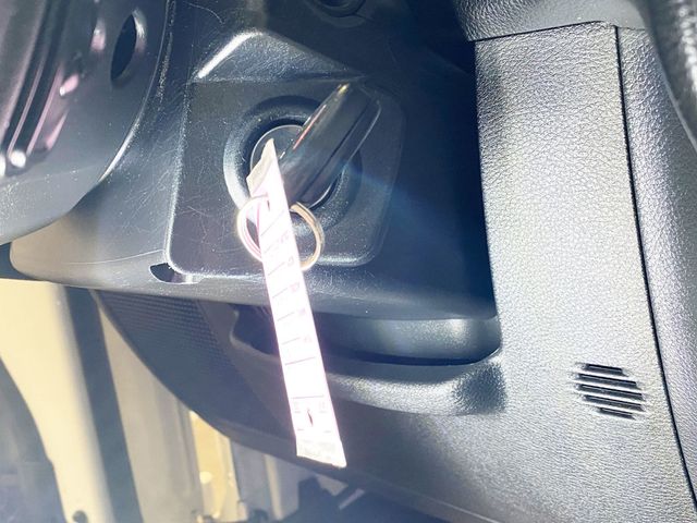 2017 Jeep Wrangler Unlimited Sport 4x4 - 22965047 - 27