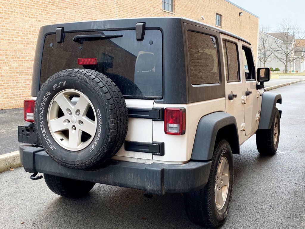 2017 Jeep Wrangler Unlimited Sport 4x4 - 22965047 - 3