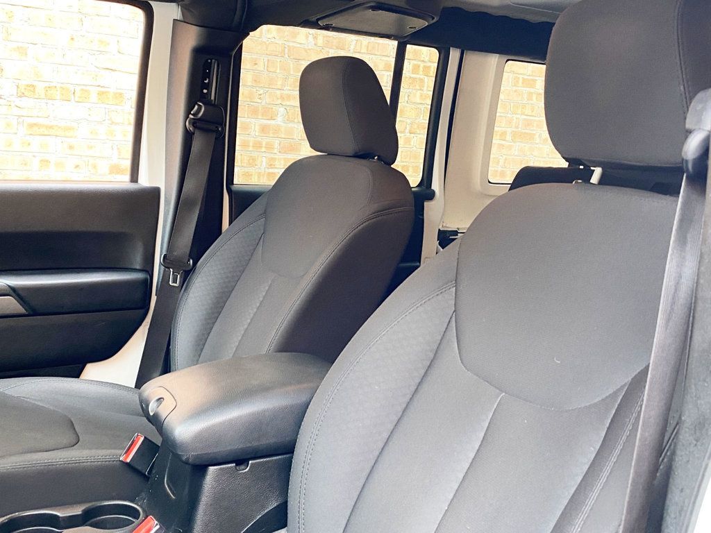 2017 Jeep Wrangler Unlimited Sport 4x4 - 22965047 - 7