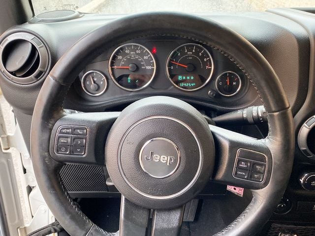 2017 Jeep Wrangler Unlimited Sport 4x4 - 22965047 - 8