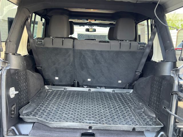 2017 Jeep Wrangler Unlimited Sport 4x4 - 23015708 - 12