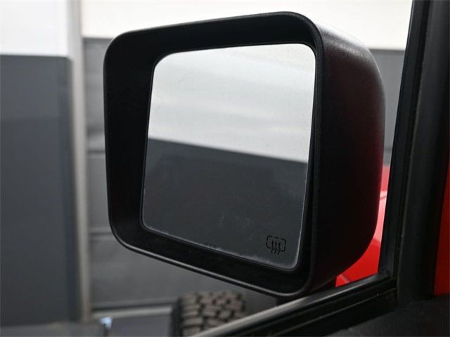 2017 Jeep Wrangler Unlimited Sport 4x4 - 22894038 - 3