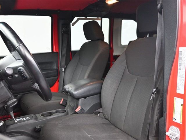 2017 Jeep Wrangler Unlimited Sport 4x4 - 22894038 - 4