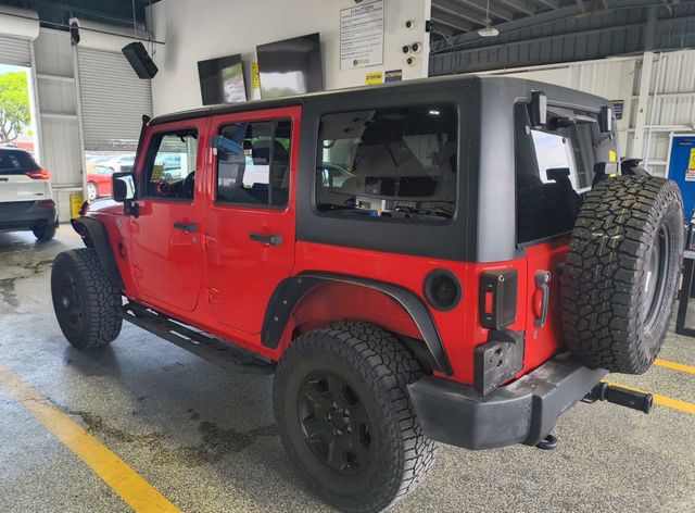 2017 Jeep Wrangler Unlimited Sport 4x4 - 23038870 - 3