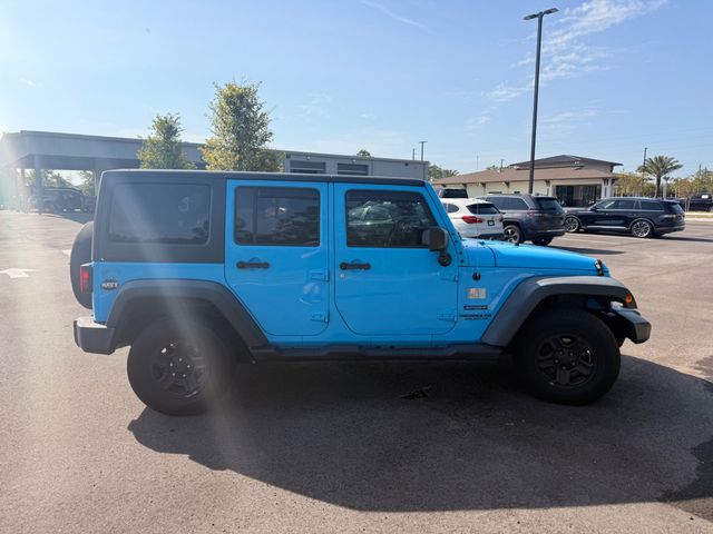 2017 Jeep Wrangler Unlimited Sport 4x4 - 23087448 - 5