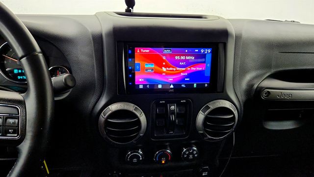 2017 Jeep Wrangler Unlimited Sport 4x4 - 23032624 - 16