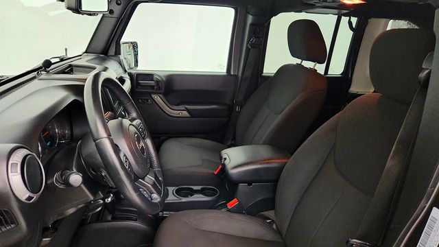 2017 Jeep Wrangler Unlimited Sport 4x4 - 23032624 - 18
