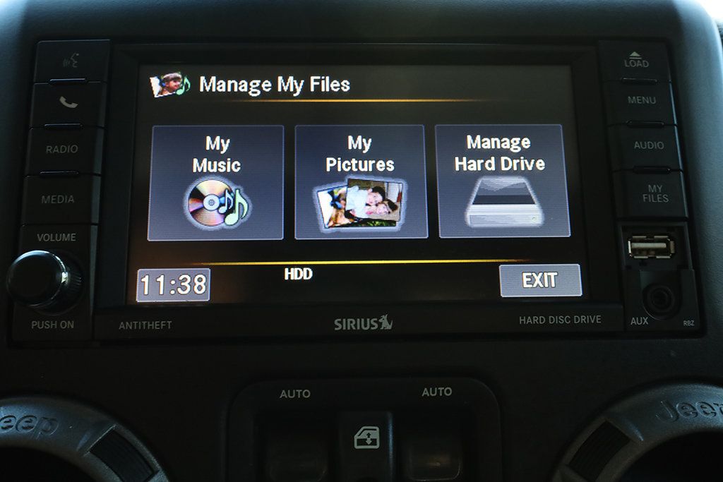 2017 Jeep Wrangler Unlimited Sport S 4x4 - 22978566 - 40