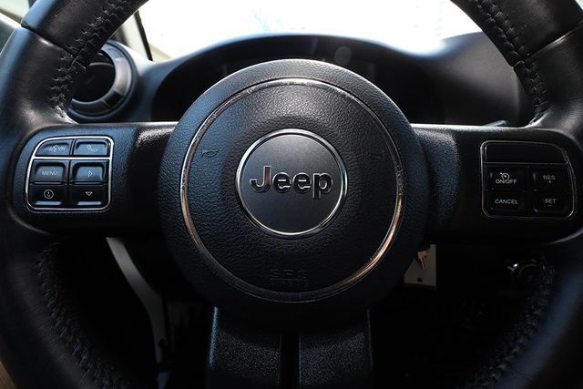 2017 Jeep Wrangler Unlimited Sport S 4x4 - 22978566 - 42