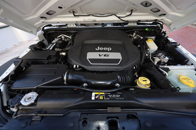 2017 Jeep Wrangler Unlimited Sport S 4x4 - 22978566 - 47