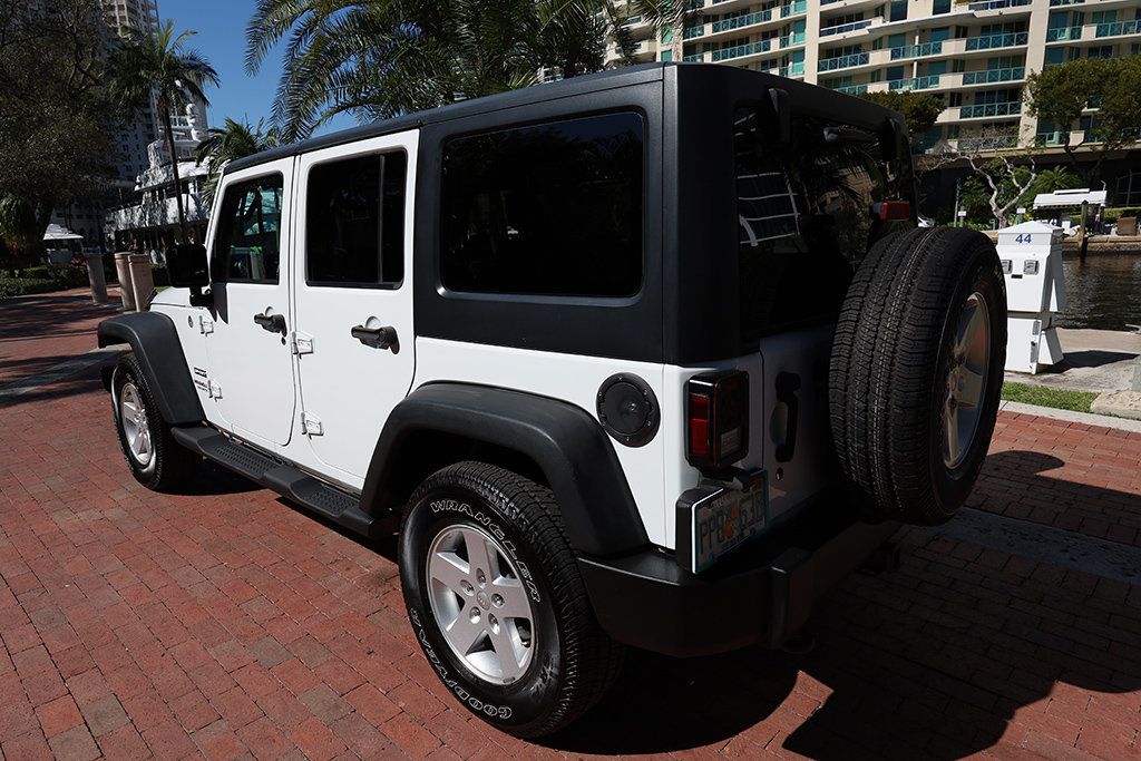 2017 Jeep Wrangler Unlimited Sport S 4x4 - 22978566 - 61