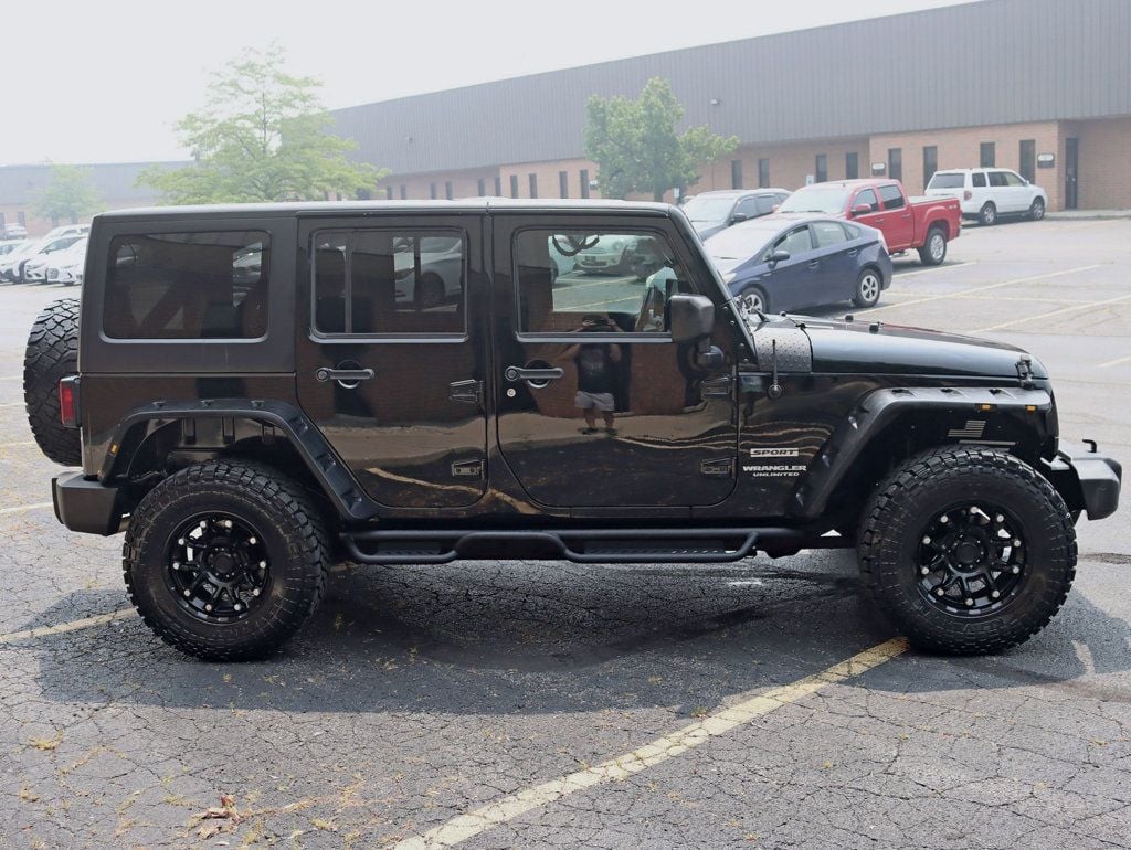 2017 Jeep Wrangler Unlimited Sport S Pkg 4x4 - 23054163 - 8