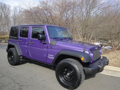 2017 Jeep Wrangler Unlimited - 1C4BJWDG9HL734405