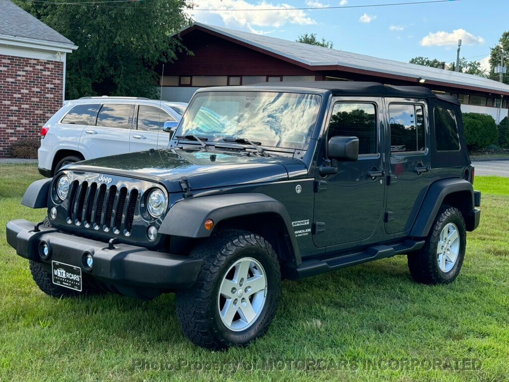 2017 Jeep Wrangler Unlimited TRULY IN ABSOLUTELY PHENOMENAL CONDITION AND PRICED RIGHT!! - 22508908 - 3