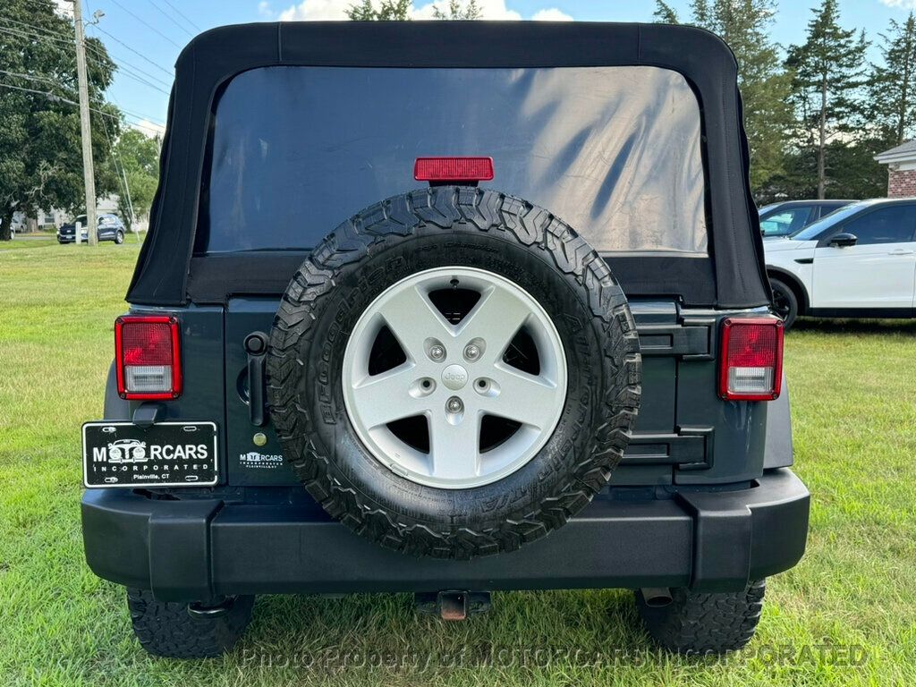 2017 Jeep Wrangler Unlimited TRULY IN ABSOLUTELY PHENOMENAL CONDITION AND PRICED RIGHT!! - 22508908 - 5