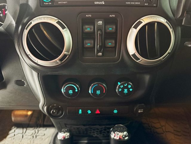 2017 Jeep Wrangler Unlimited Unlimited Rubicon - 22910984 - 16