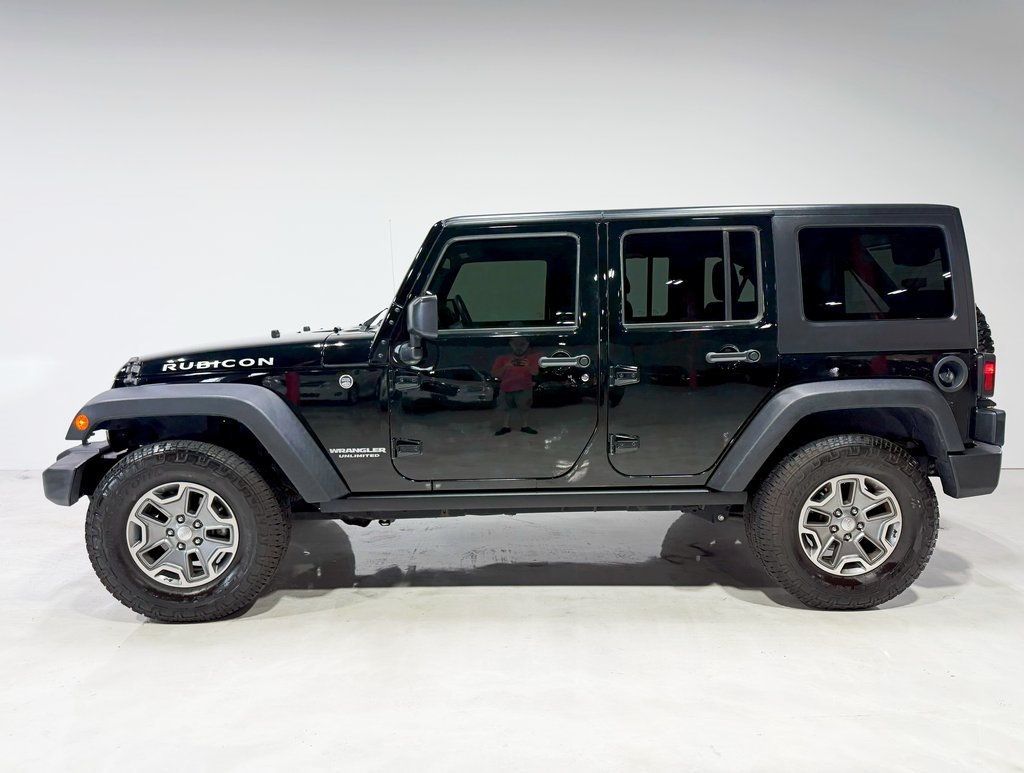 2017 Jeep Wrangler Unlimited Rubicon photo 4