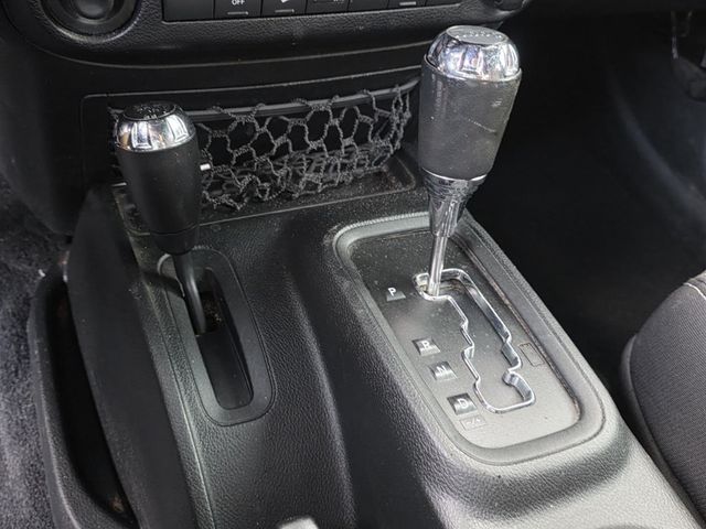 2017 Jeep Wrangler Unlimited Unlimited Rubicon - 22922629 - 16