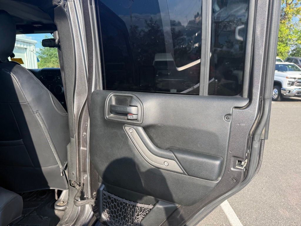 2017 Jeep Wrangler Unlimited Unlimited Rubicon - 23073667 - 15