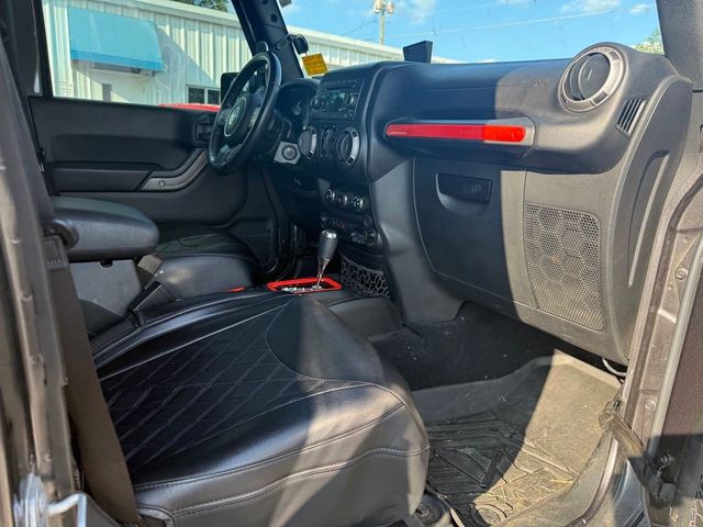 2017 Jeep Wrangler Unlimited Unlimited Rubicon - 23073667 - 34